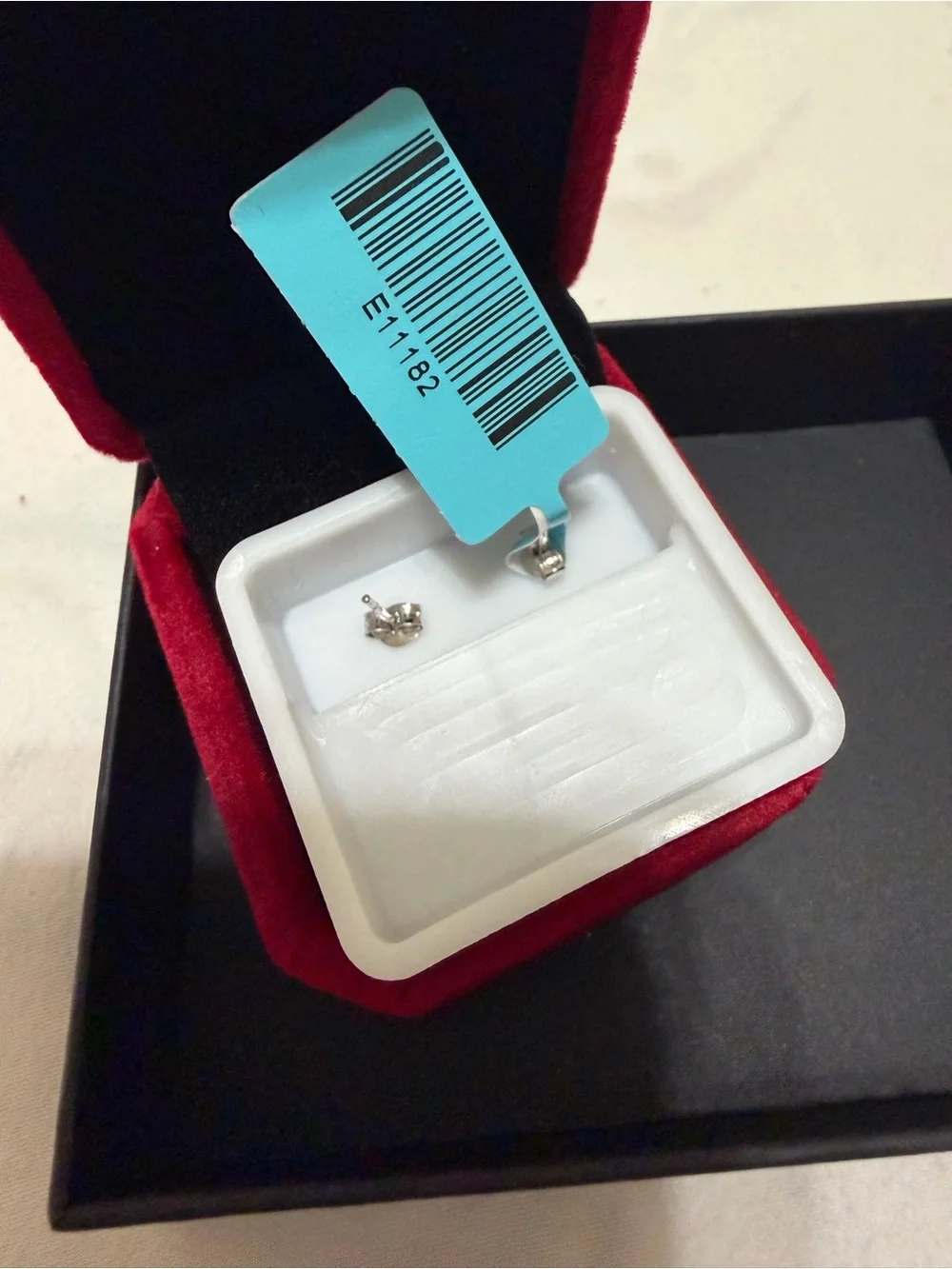 4CT 925 MOISSANITE STUDS